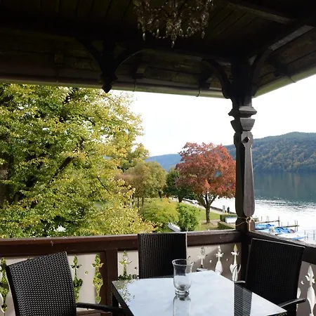 Streintz 아파트호텔