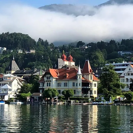 Streintz 아파트호텔 3*