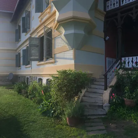 Streintz 아파트호텔